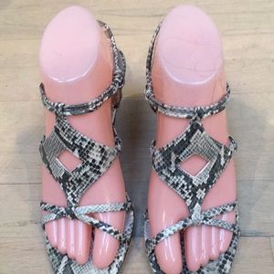 Snakeskin pythonLife Stride Cara sandals low heel sexy